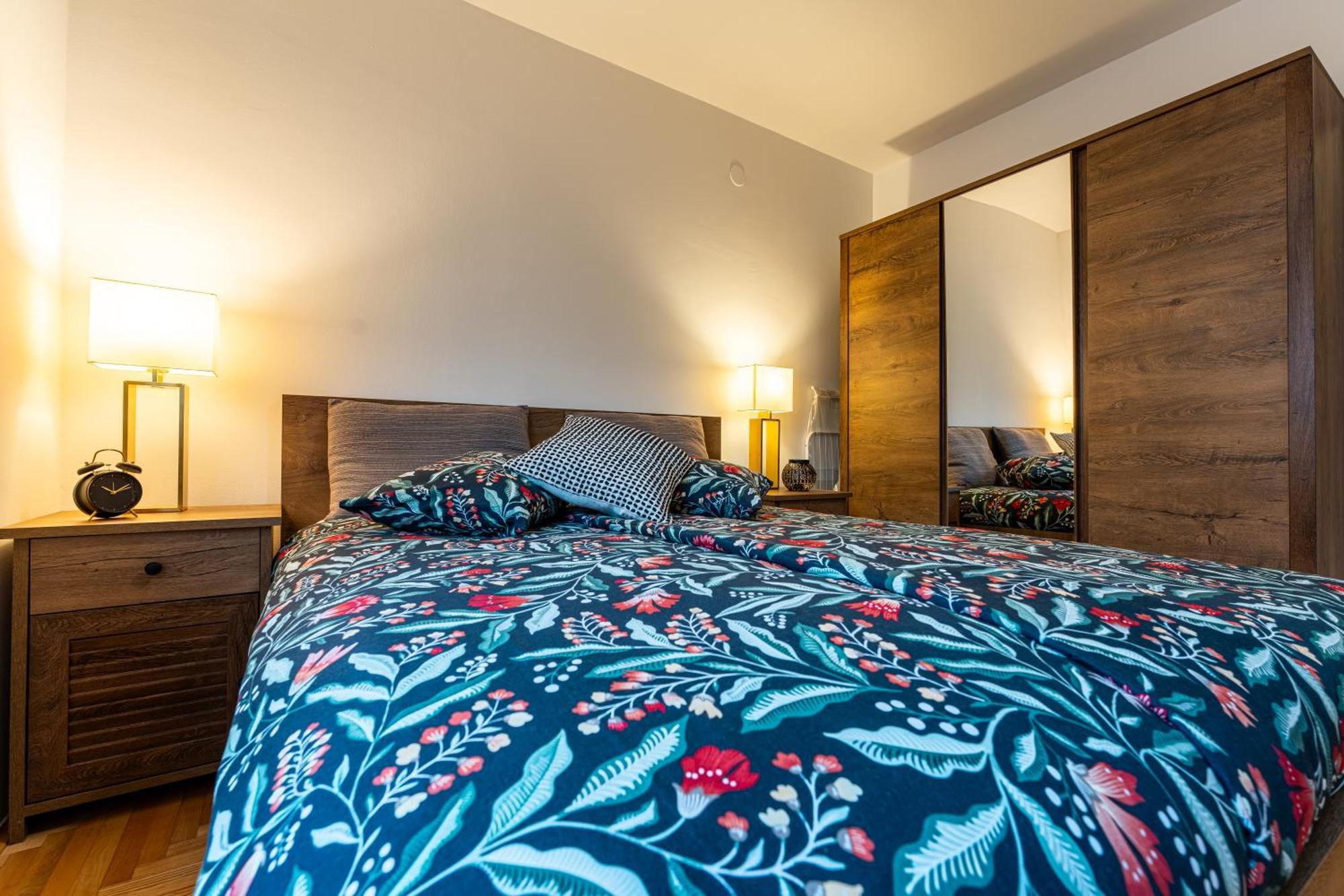 Apartma Flex Selfcheckins 121 - - Garage - Loggia - 2 Bedrooms Zagreb